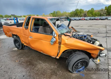 1992 Nissan D21 King Cab из США, поврежденный, VIN JN6HD16S2NX420053